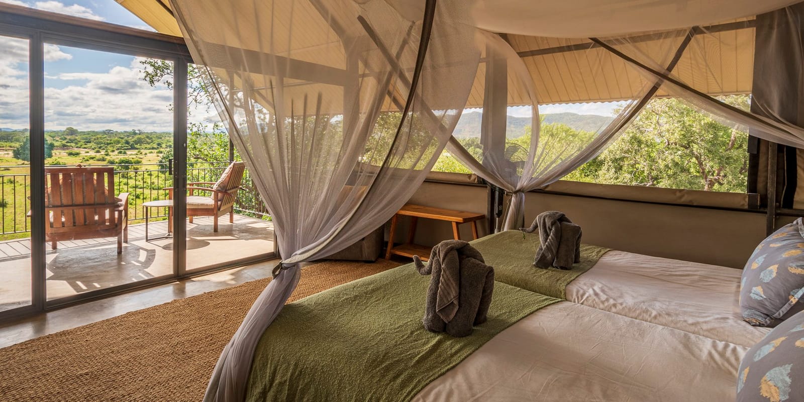 Kavinga Safari Camp — lodge exterior and grounds