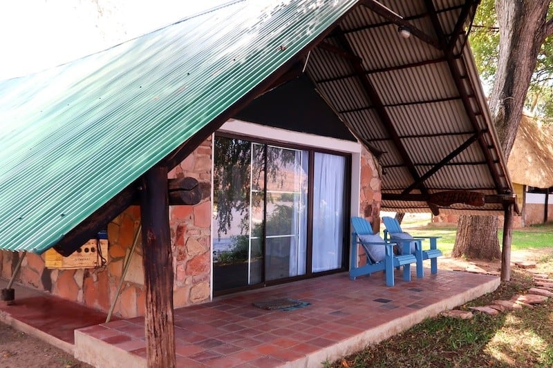 Masau Lodge — lodge exterior and grounds